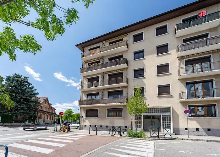Les Hirondelles - Appartement 3 Chambres A Annecy